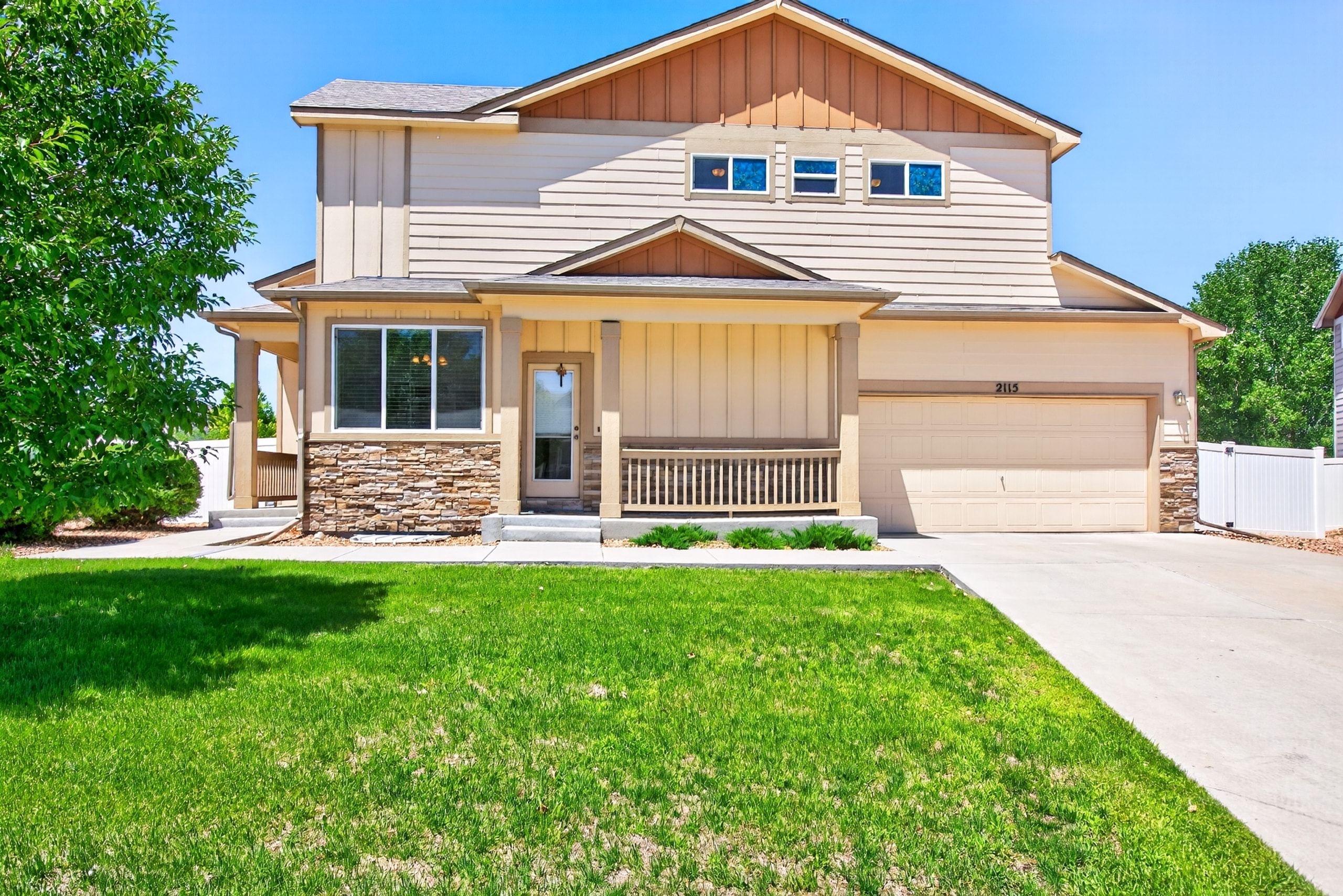 HDR real estate exterior photography