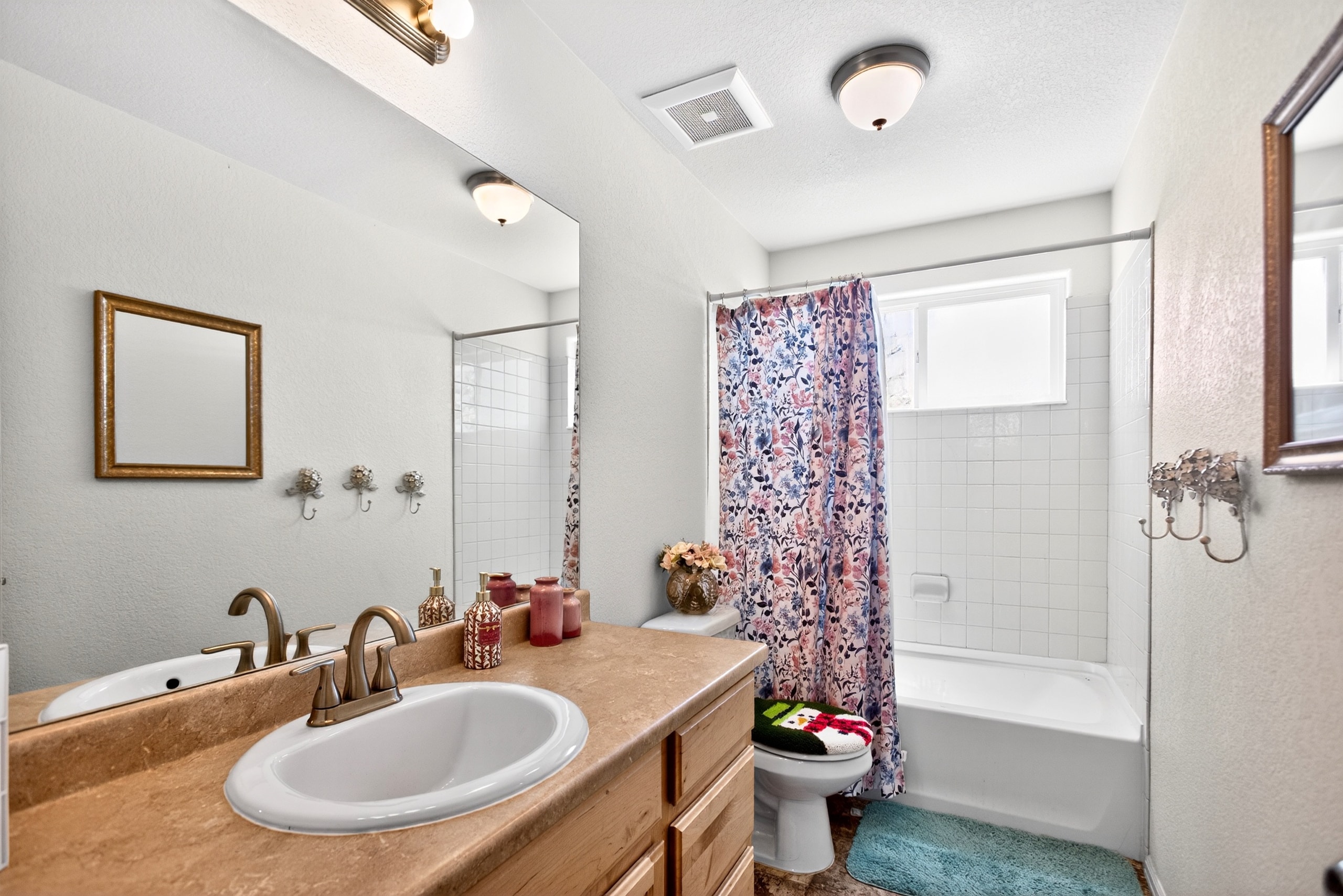 HDR real estate exterior photography